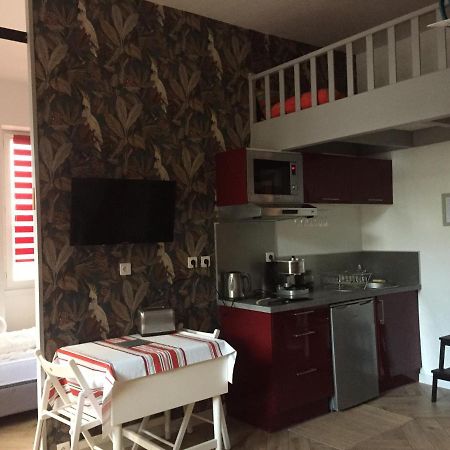 2 Pieces A 300M De La Grande Plage - 2 A 5 Couchages Сен-Жан-де-Люз Екстер'єр фото