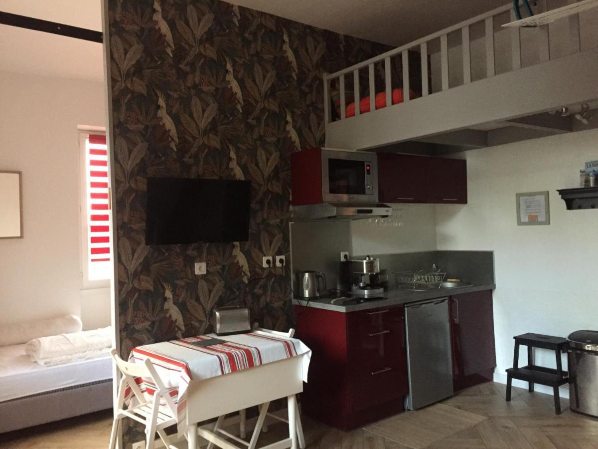 2 Pieces A 300M De La Grande Plage - 2 A 5 Couchages Сен-Жан-де-Люз Екстер'єр фото